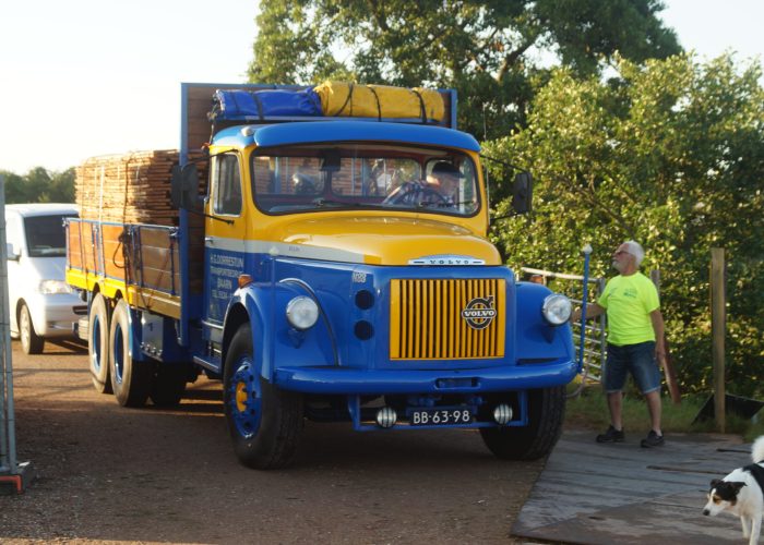 truck_geel_blauw